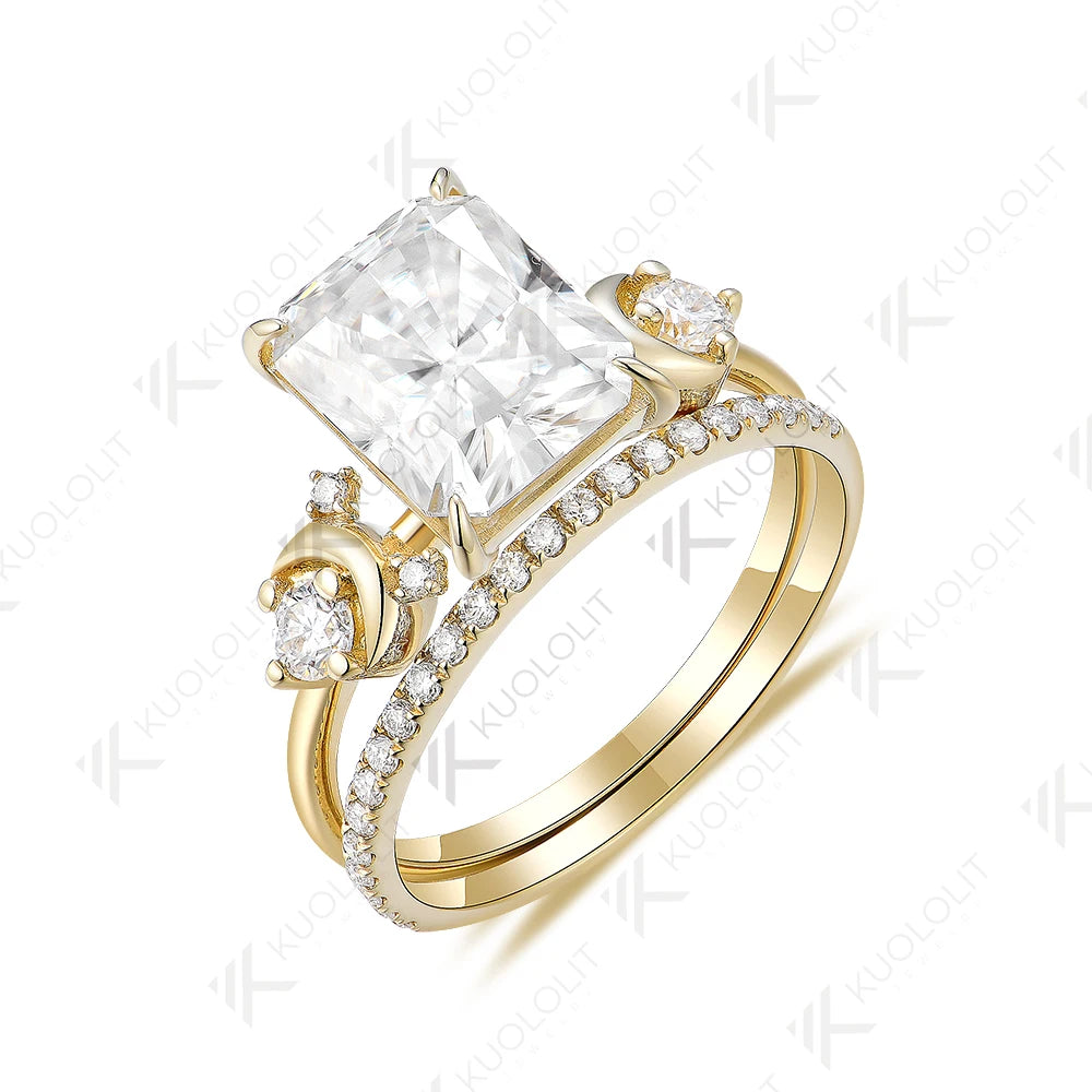 Moissanite Engagement Ring